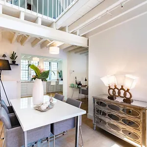 Apartment Old Town Triplex, Antwerpen
